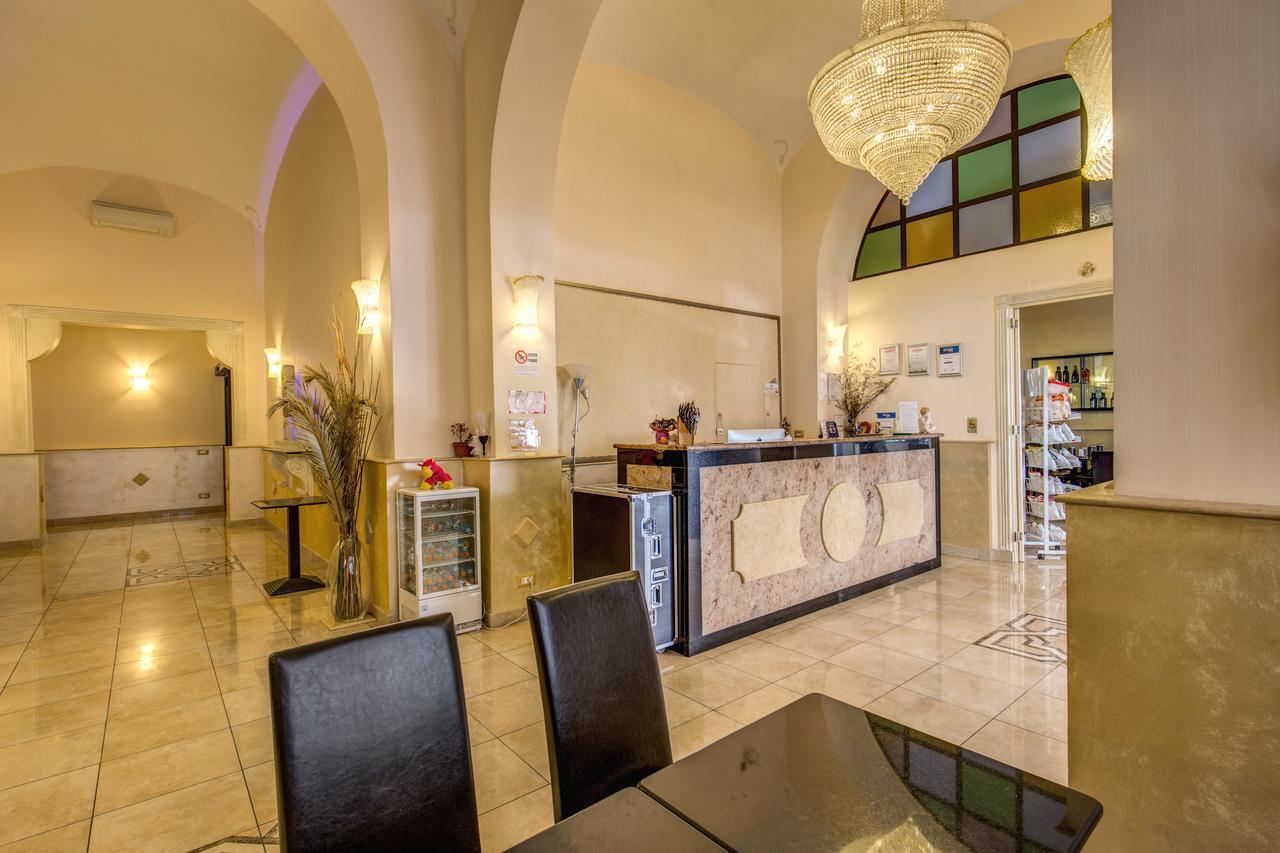 Hotel Maryelen 2 Rome Bagian luar foto