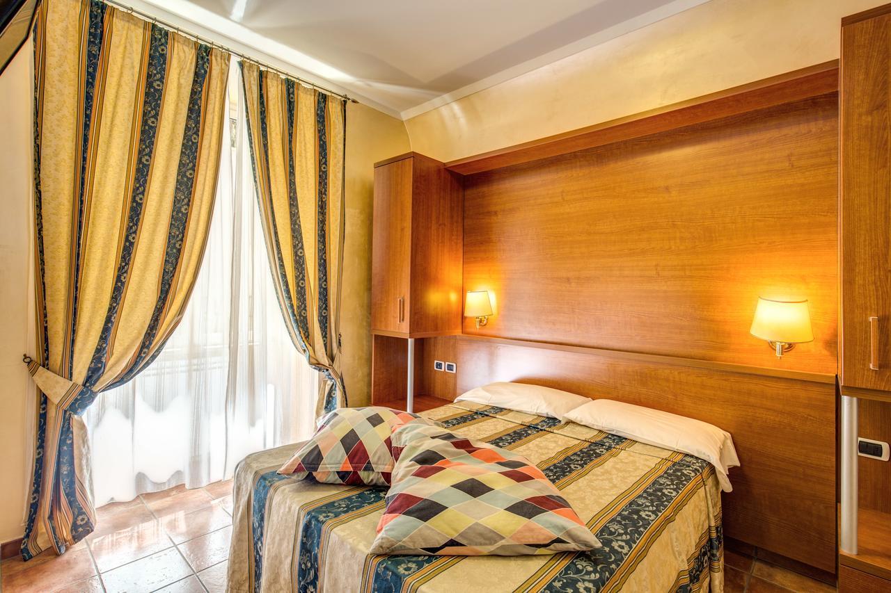 Hotel Maryelen 2 Rome Bagian luar foto