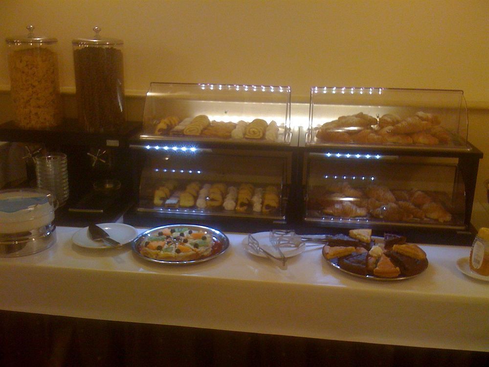 Hotel Maryelen 2 Rome Bagian luar foto